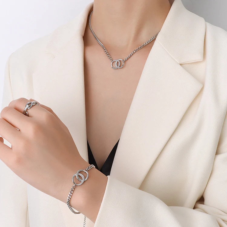 

INS brand designer stainless steel non tarnish silver platinum double ring circle buckle link necklace bracelet jewelry set, Optional as picture,or customized