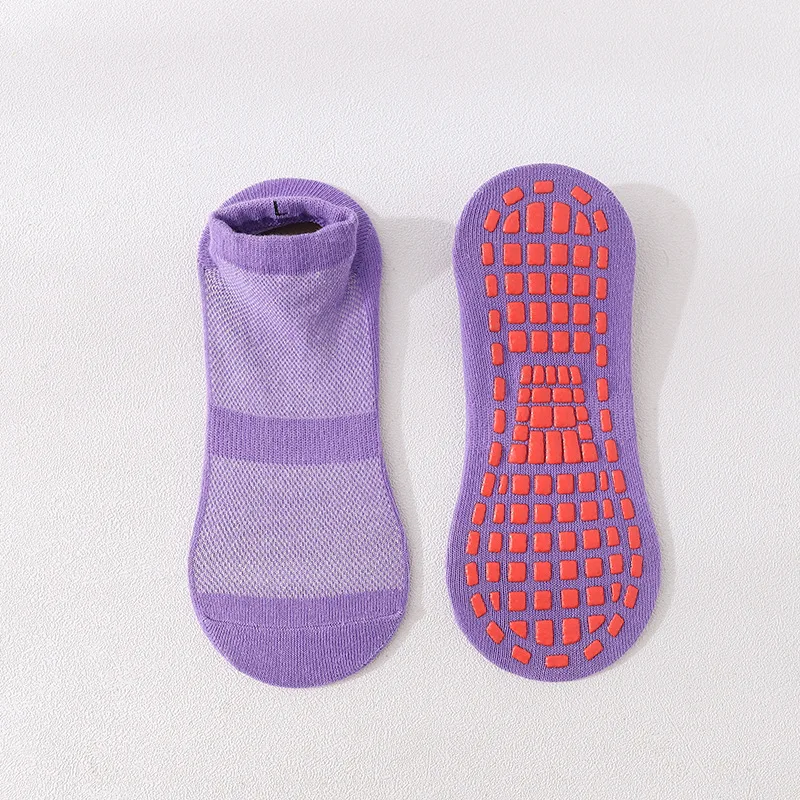 

KANGYI OEM Custom Womens Athletic Compression Ankle Anti Slip Grip trampolin socks, Custom color