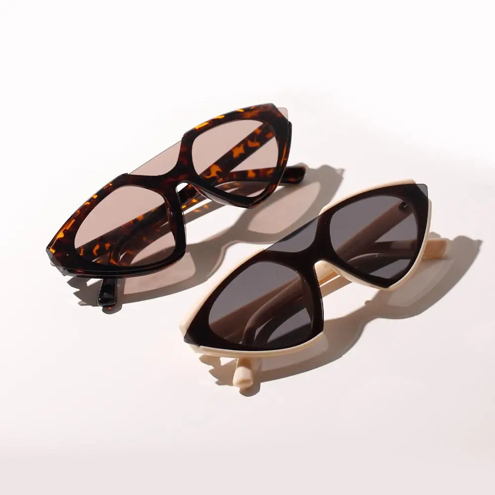 

New Fashion Unique One Piece Cat Eye Sunglasses For Women Luxury Brand Chic Gradient Shades Female Uv400 95028, Multi-colored