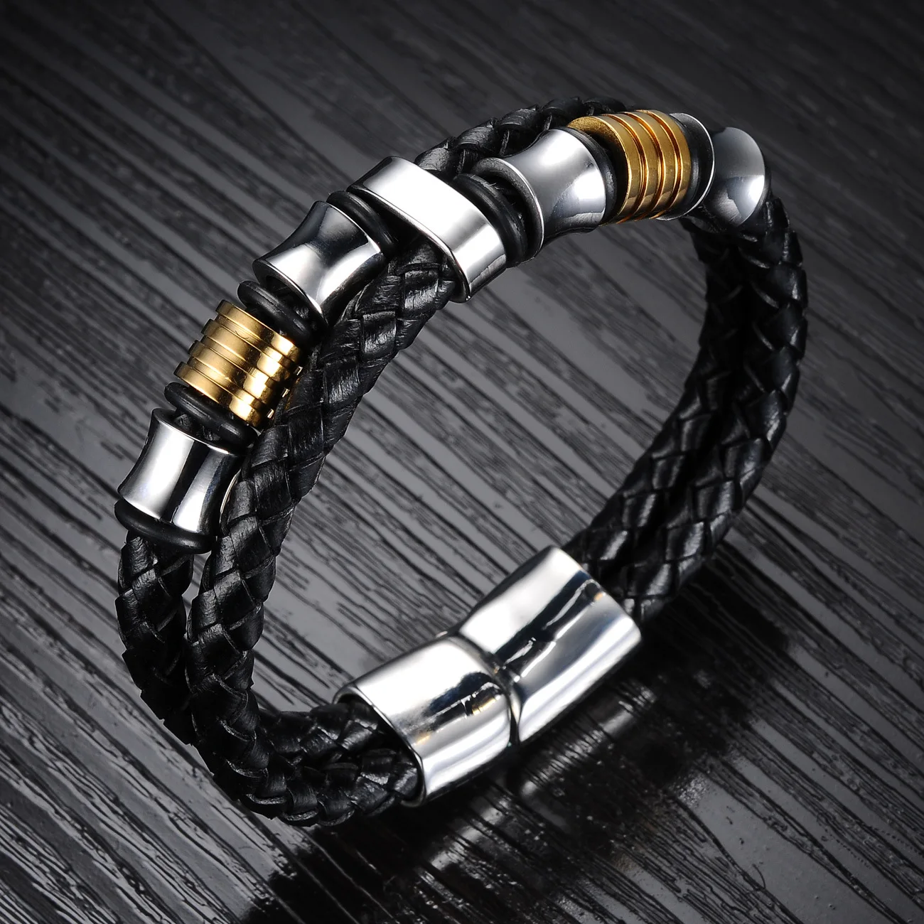 

2021 Magnetic release buckle gold stainless steel men's bracelets