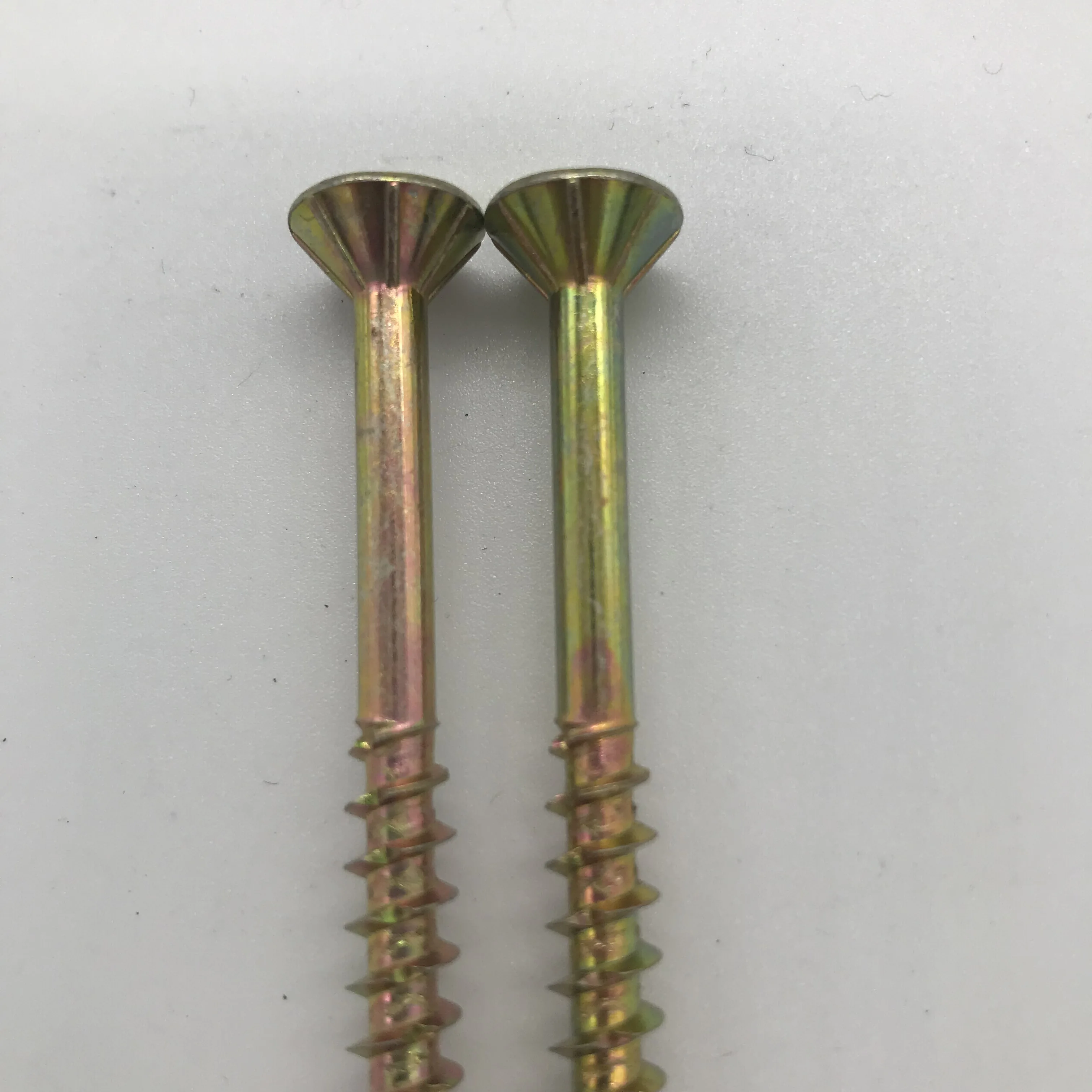 
Chipboard screw 