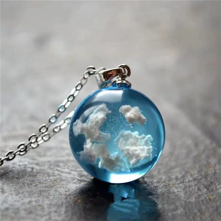 Chic Transparent Resin Round Ball Moon Pendant Necklace Women Blue Sky White Cloud Resin Transparent Necklace Fashion Jewelry