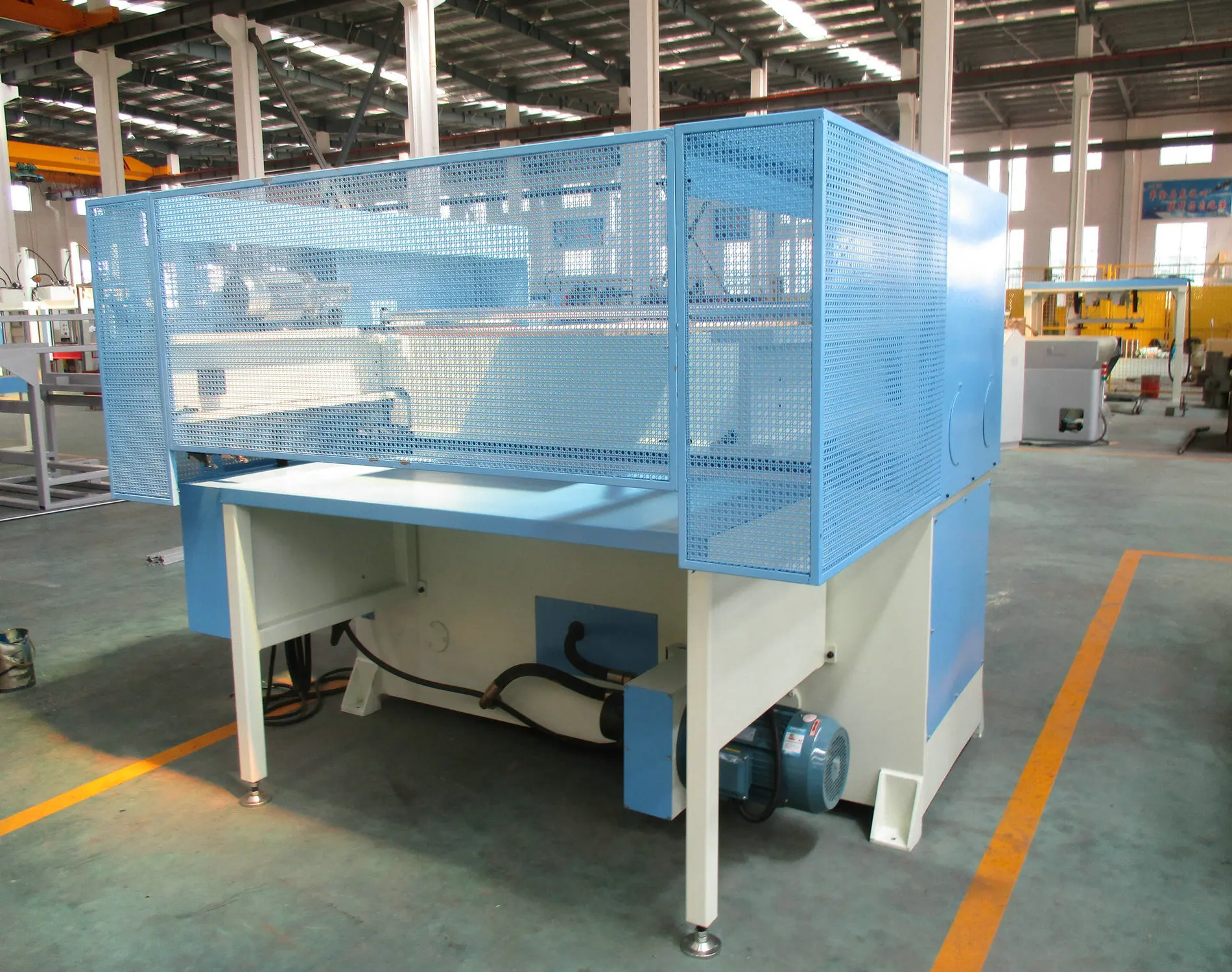 
Leather Upholstery Car Truck Seat Cover Cutting Machine 