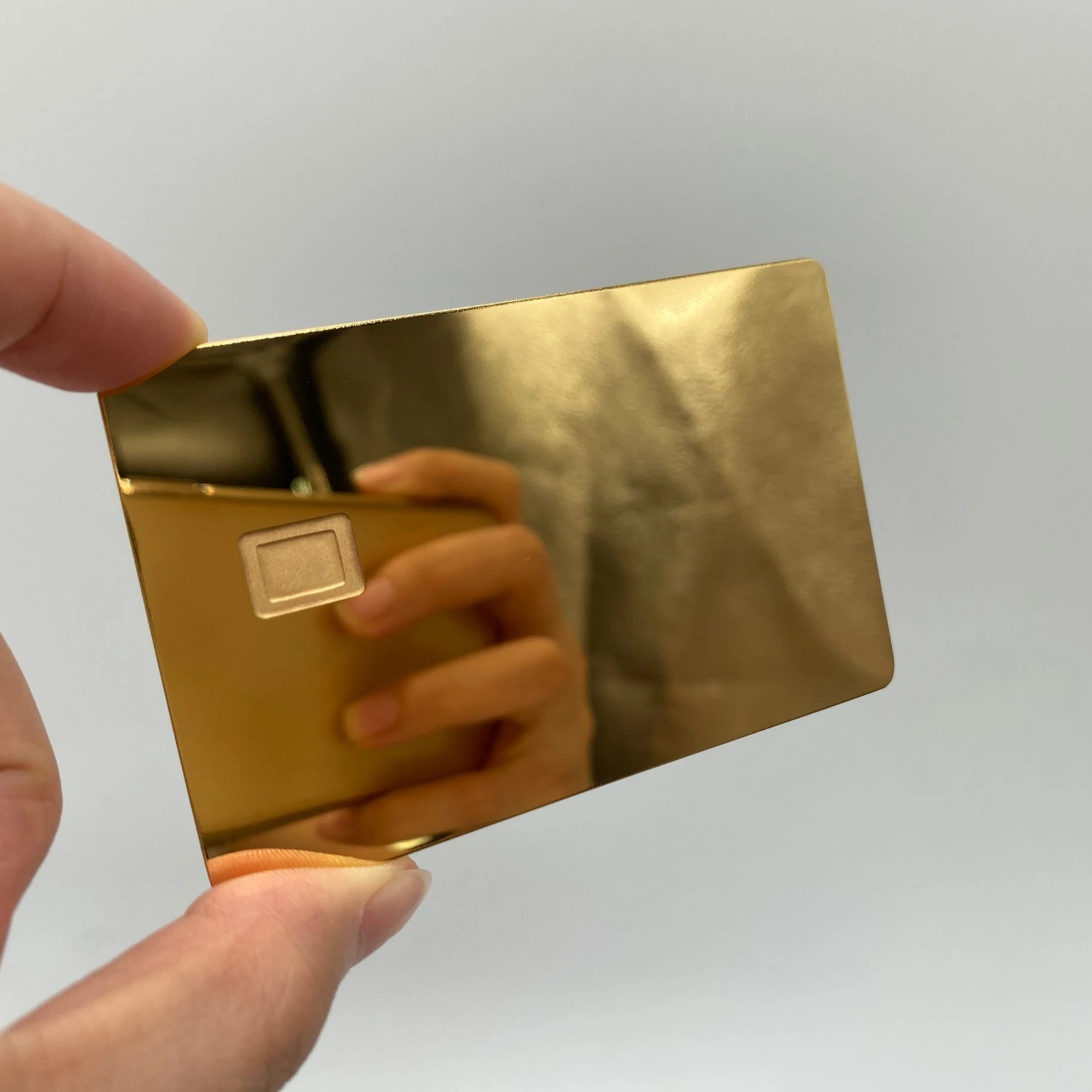 

DU 24k gold metal cards with emv slot, Cmyk color or pantone color