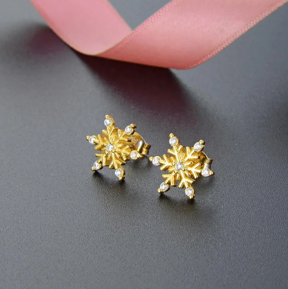 

2021 newest Women Zircon snowflake Earring Jewelry 925 Sterling Silver Christmas Earrings gift