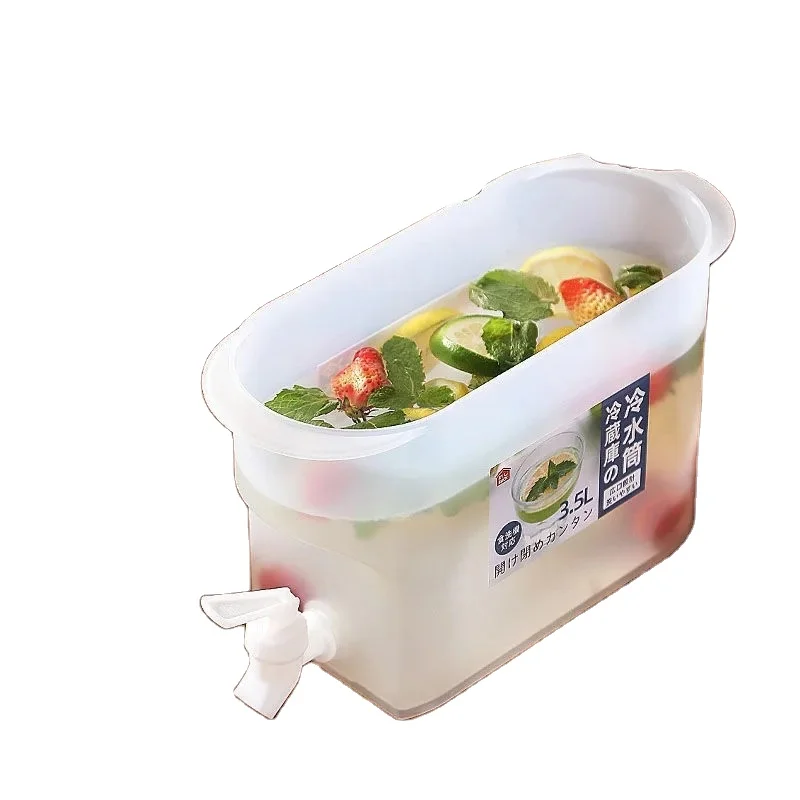 

2021 Hot Sale Household Large Capacity Juice & Milk Kettle Creative Plastic Cold Water Bucket With Faucet