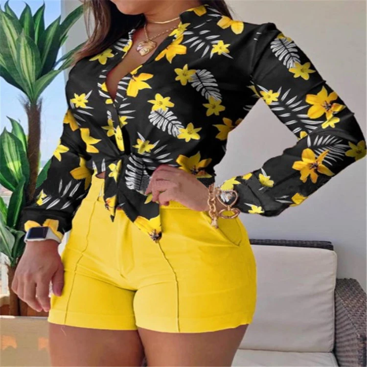

2021 Summer New Trending Women's Printed Street Wear Stand Collar Long Sleeve 2pc Sets Women Short 2 Two Piece Set