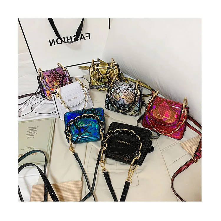 

Luxury Women Serpentine Laser Handbag Designer Acrylic Chains Mini Purse Elegant Lady Snake Pattern Crossbody Bag Small Bolsa