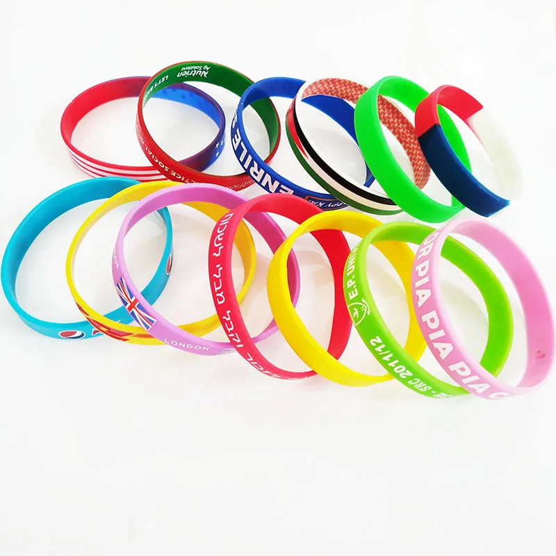 

Custom Logo Personalized Glow in the Dark Silicone Bracelets Silicone Wristband