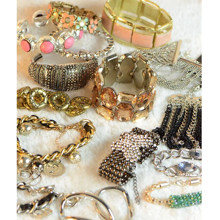 

Wholesale Charm Designers Cheap Handmade Health Bracelet Bracelets