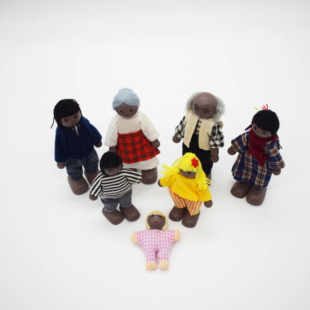 

Amazon hot sale doll house decoration pretend furniture doll set wooden faimly doll toy