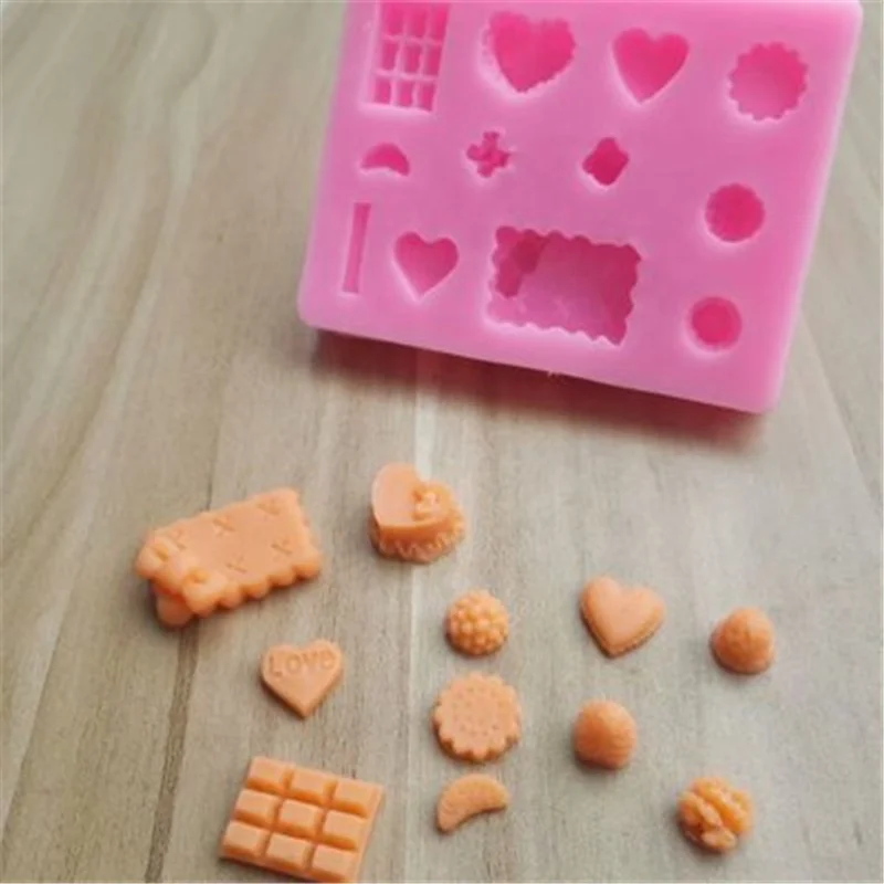

Silicone Multifunction DIY Chocolate Cake Mould, Pink