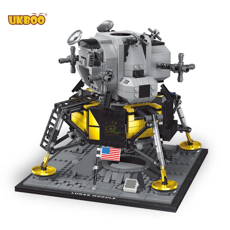 

Free Shipping UKBOO Apollo 11 Lunar Landing Craft Eagle 1112 Pcs Plastic Construction Blocks City Lunar Module Building Blocks