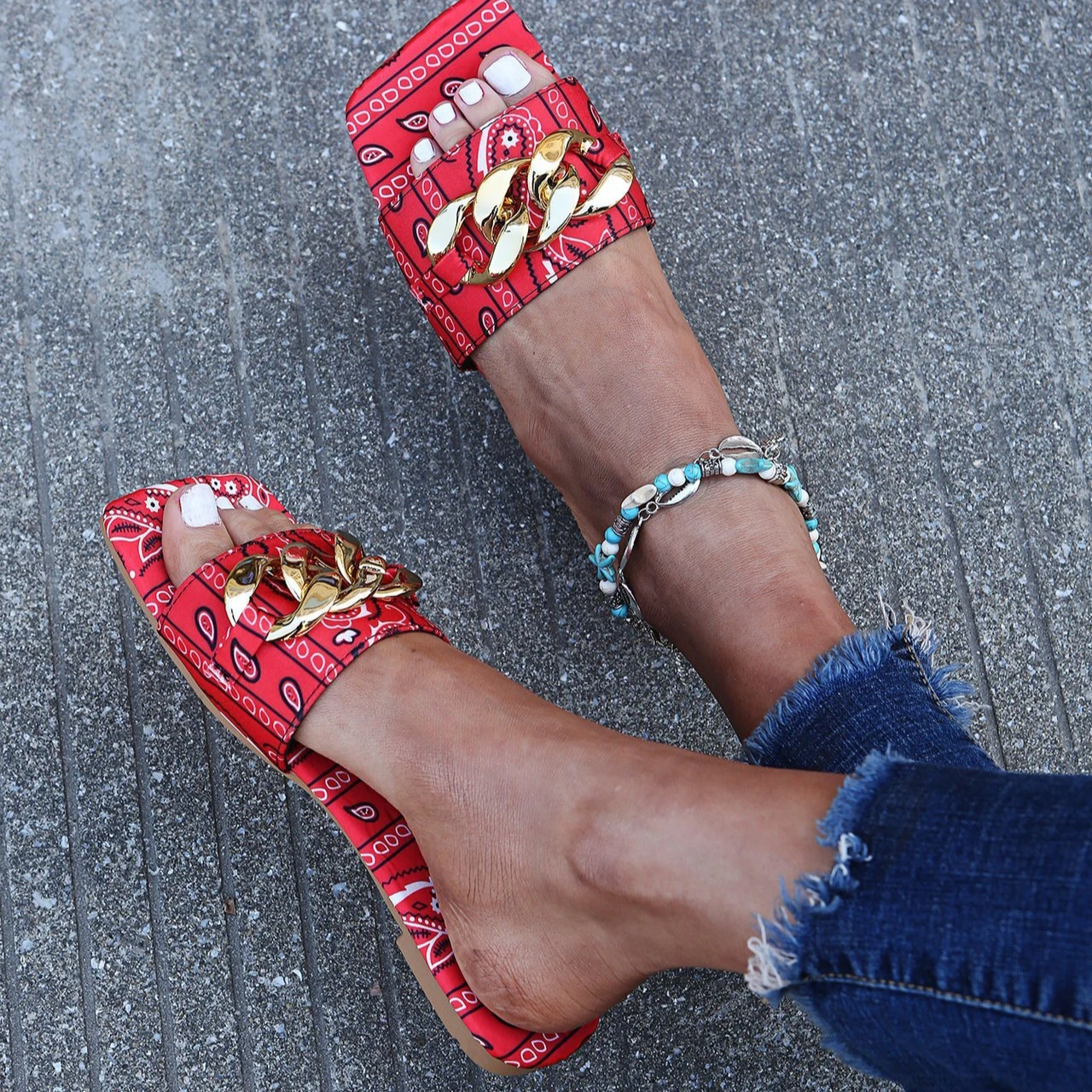 

2021 Hot Sale Fashion Graffiti chain Slippers For Lady MSq05