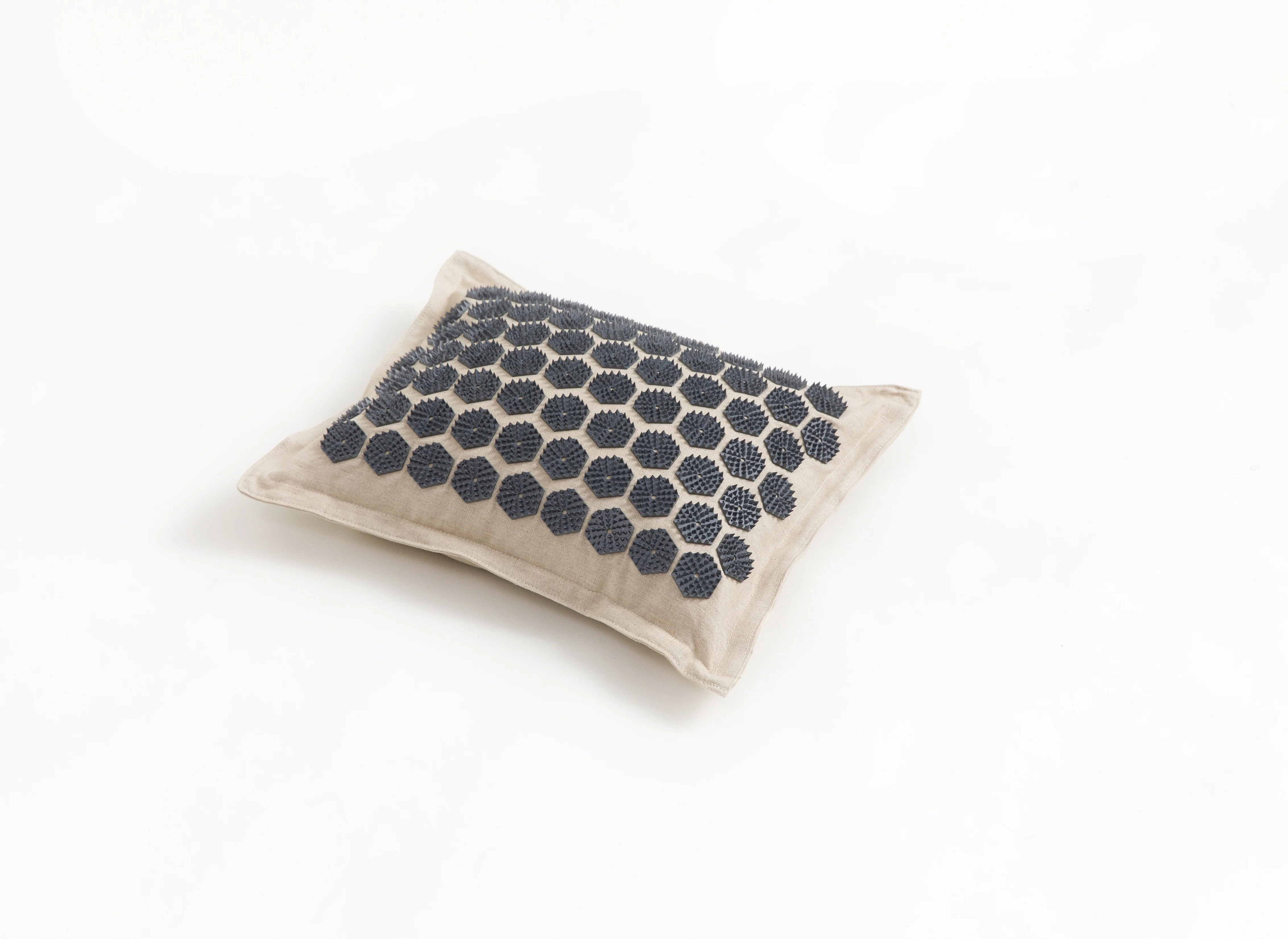 Ecofriendly Material Organic Linen Original Bed Of Spikes Eco Acupressure Mat For Pain And