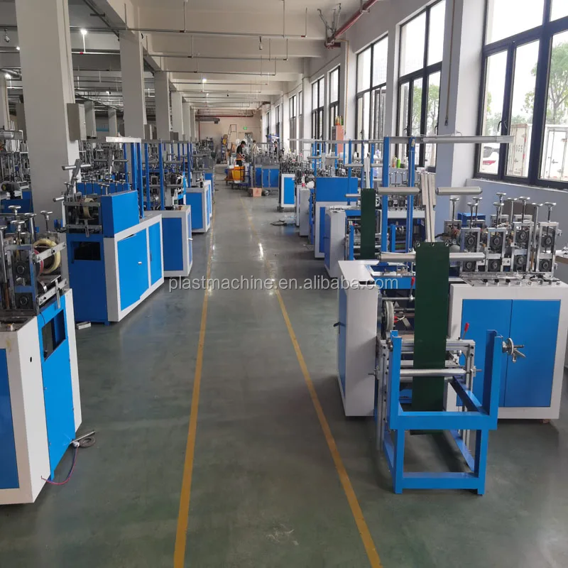 plastic shoes cover8 .jpg