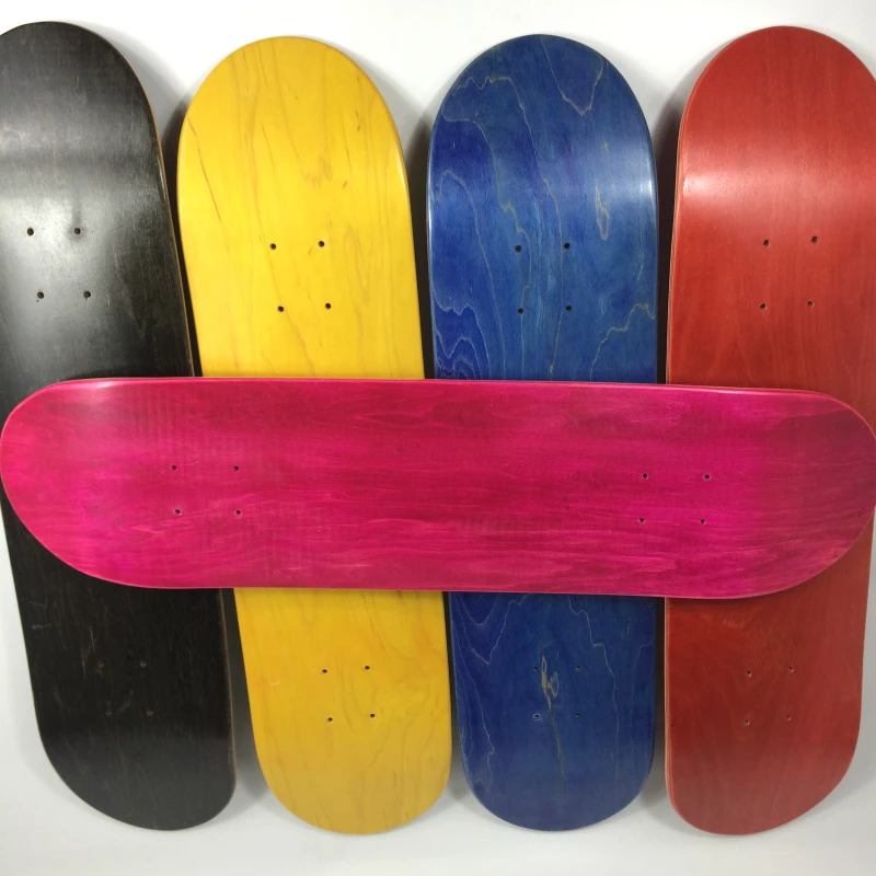 

Skateboard Parts Deck 7 Layers of Canadian Stained Maple 7.75 7.875 8.0 8.125 8.25 8.375 8.5 Inch Deck High-end Professional