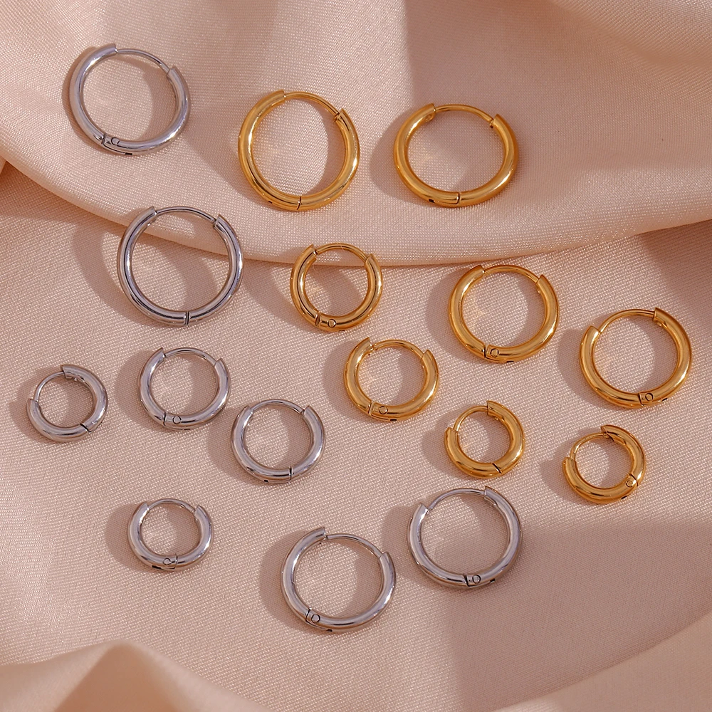 Guarantee Dreamshow 18k Gold Plated Stainless Steel Huggies Earring Fashion Jewelry Valentines Day Gift Wholesale