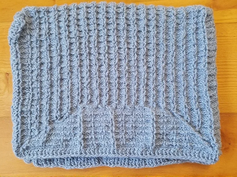 handmade knitted blanket