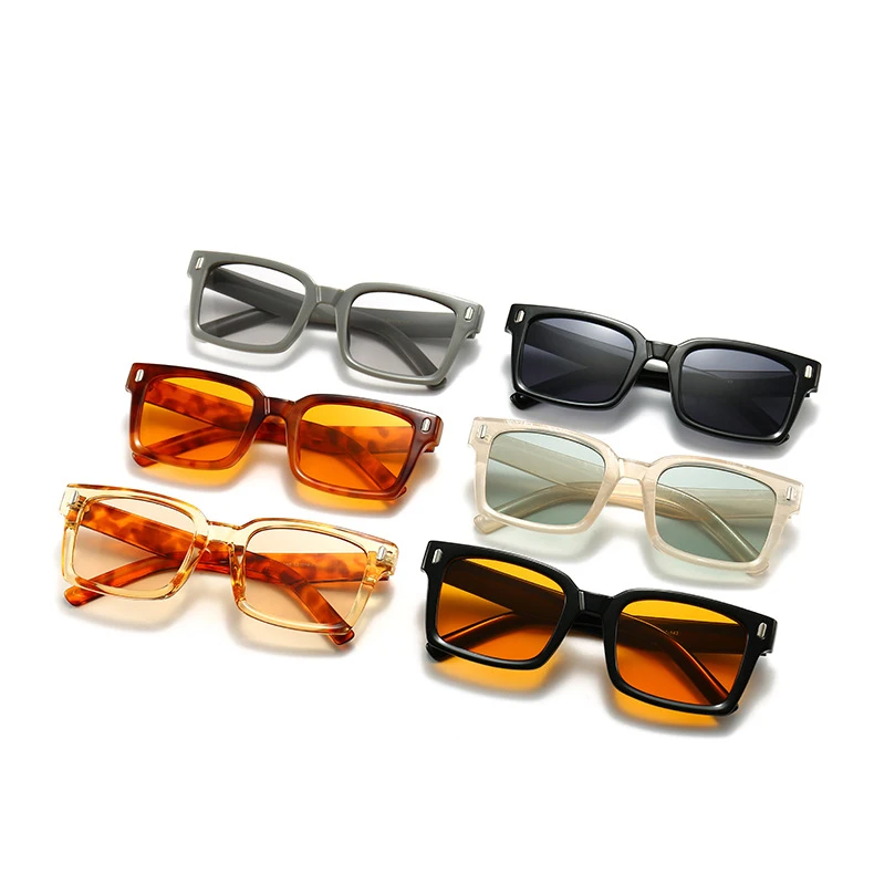 

2022 Factory Supplier Outside Italy Style Newest Design Sun Glasses Ladies Plastic Oversized Square Frame Sunglasses