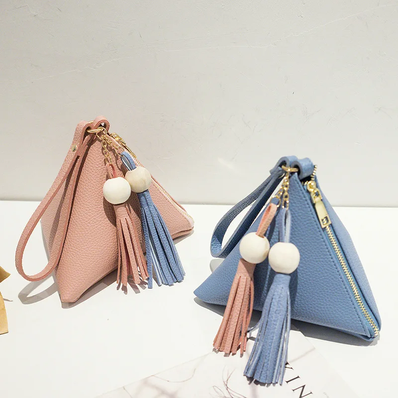 

2021 New Triangle Women's Bag Fashion Korean Edition Handbag with tassel