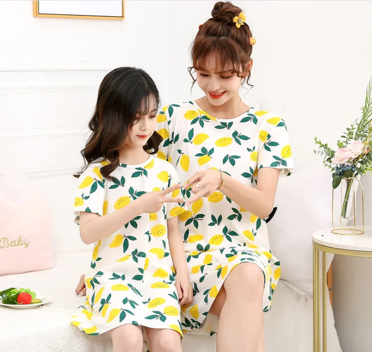 

Cotton Nightdress Little Teen Girl Pajamas Mother-daughter Dresses Children Cartoon Summer Nightgown Home Clothes Kids Sleepwear, Picture shows