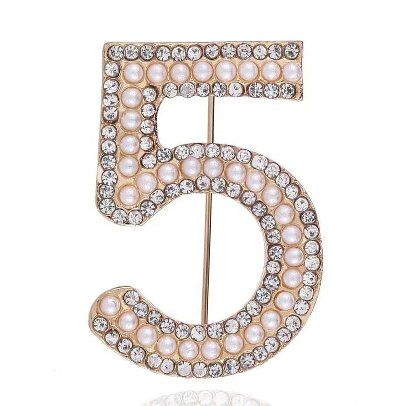 

XILIANGFEIZI Factory Wholesale Broche Metal Rhinestone Pearl Pin Men Woman Suit Accessories Number 5 Brooches, Gold silver