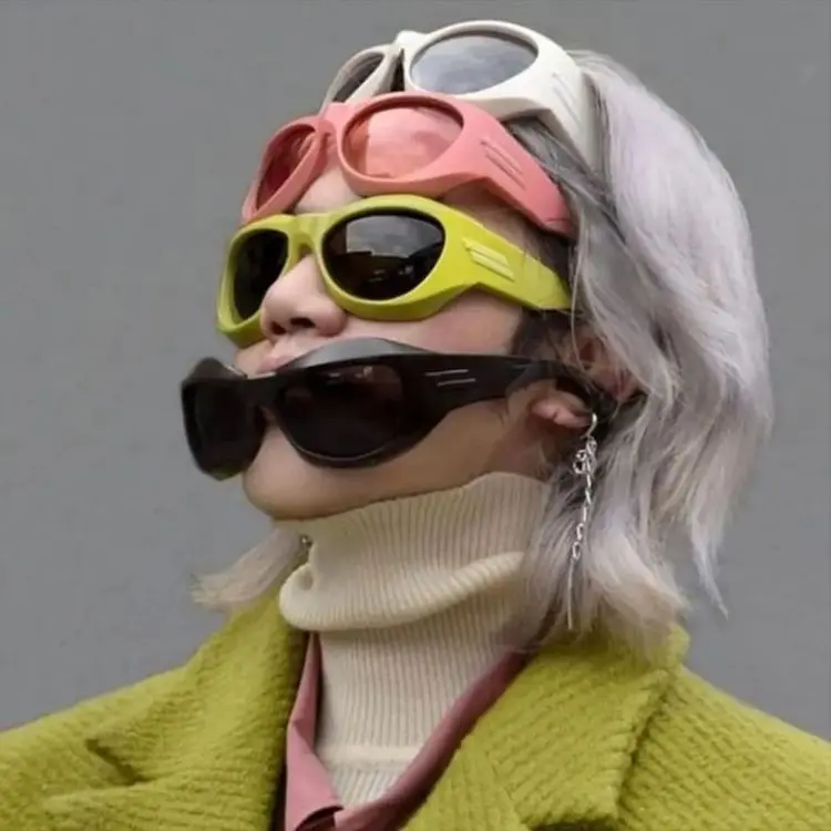 

Jiuling hot sell special mirror design sunglasses cool uv400 y2k sports annular full frame shades sunglasses for stylish 2022