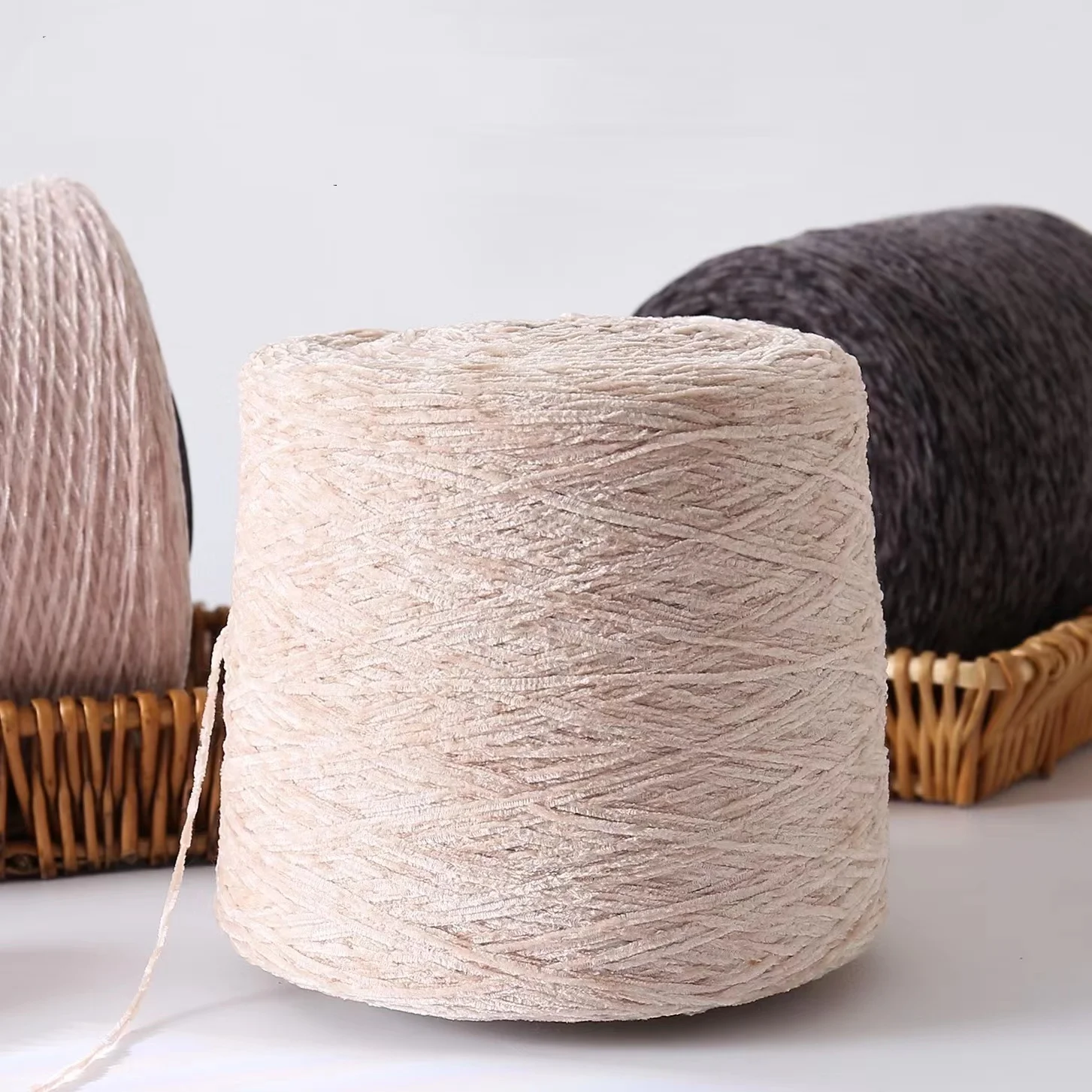 

cheap 1/4.5NM spun polyester thick velvet chunky cone 100% chenille crochet knitting yarn for carpet
