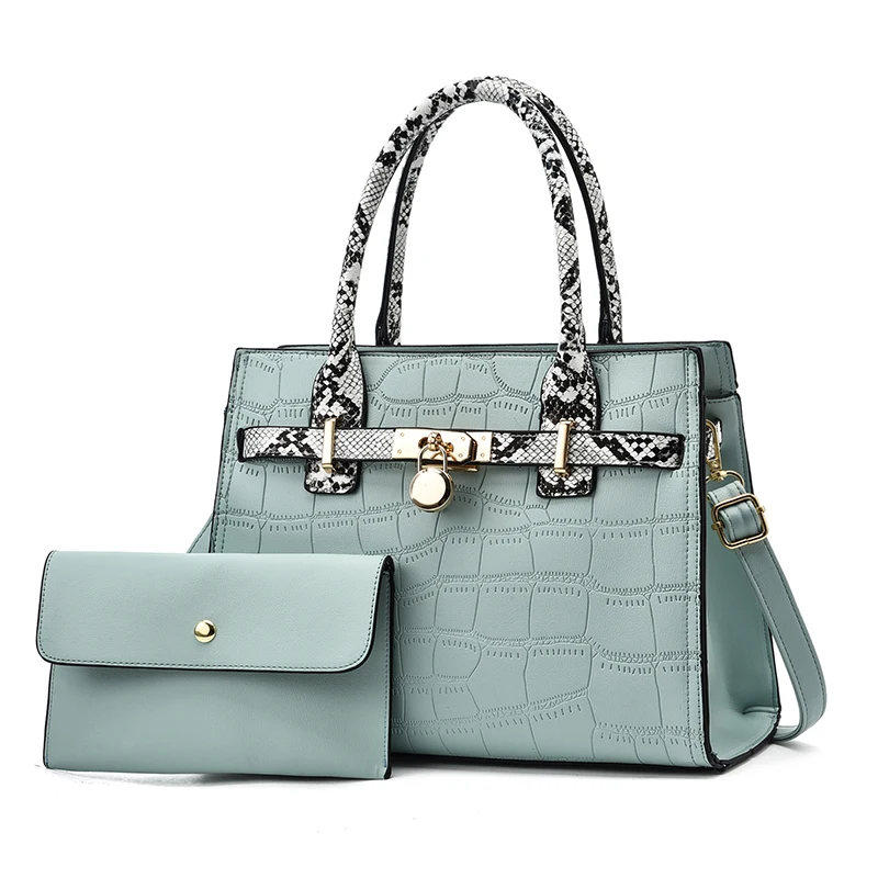 

trending crossbody bag shoulder bag