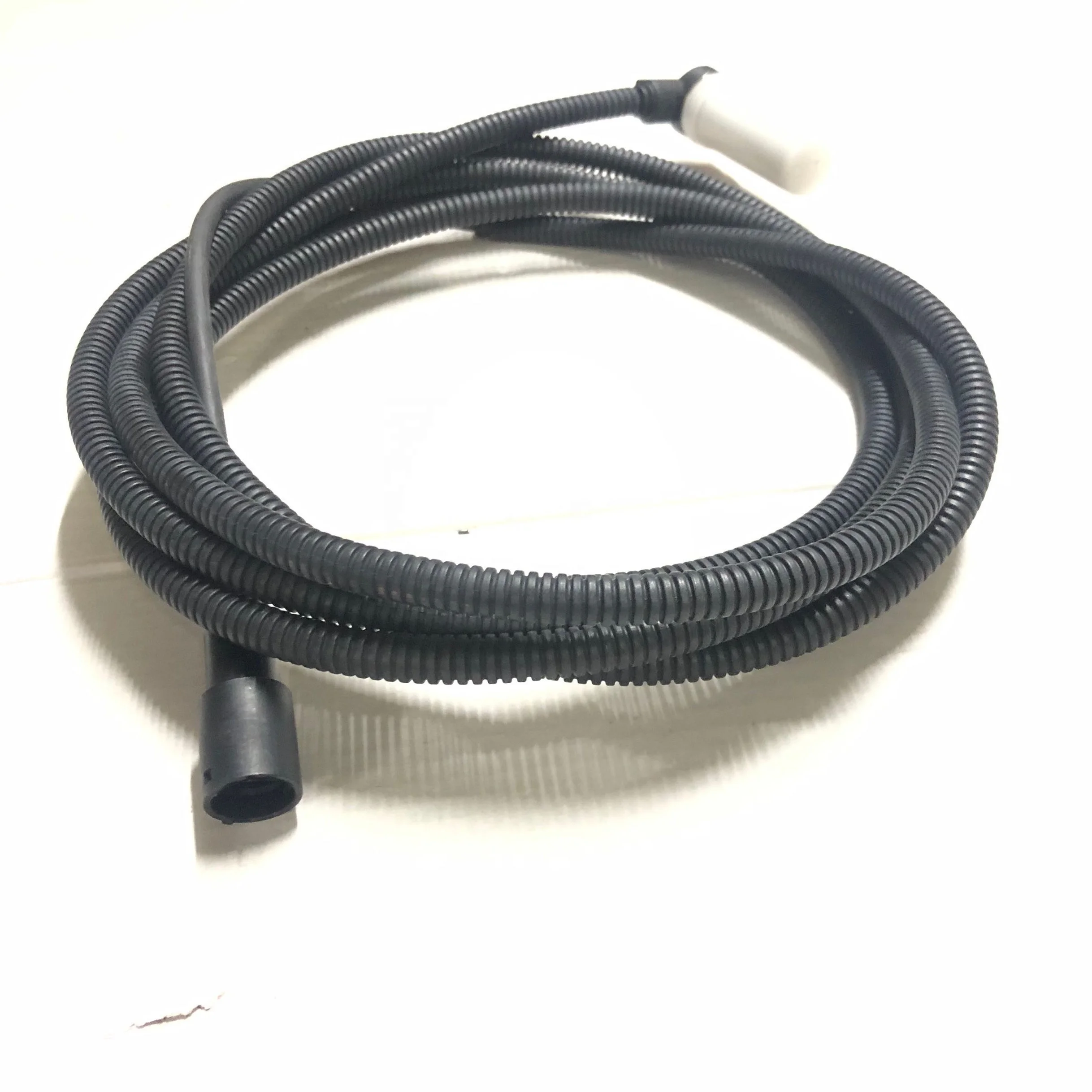 السيارات الاستشعار ABS عجلة سرعة الاستشعار ل قطع غيار شاحنة 4410328510 0025422518 0025422218