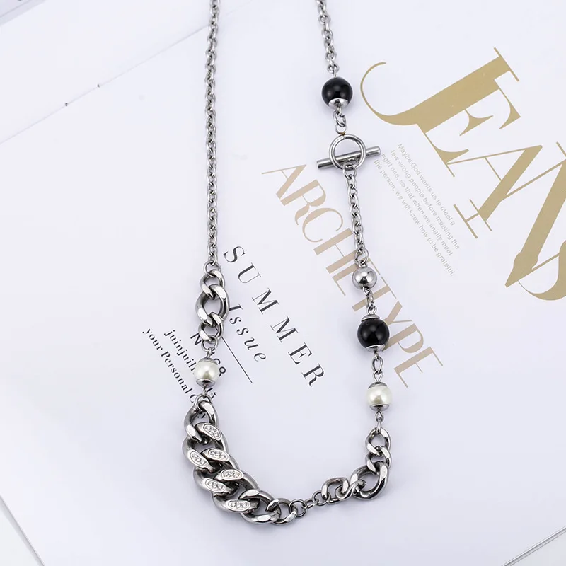 

Punk Versatile Necklaces Personalized Fashion Geometry Black And White Round Pearl Mosaic Diamond Chain Necklace, Silver