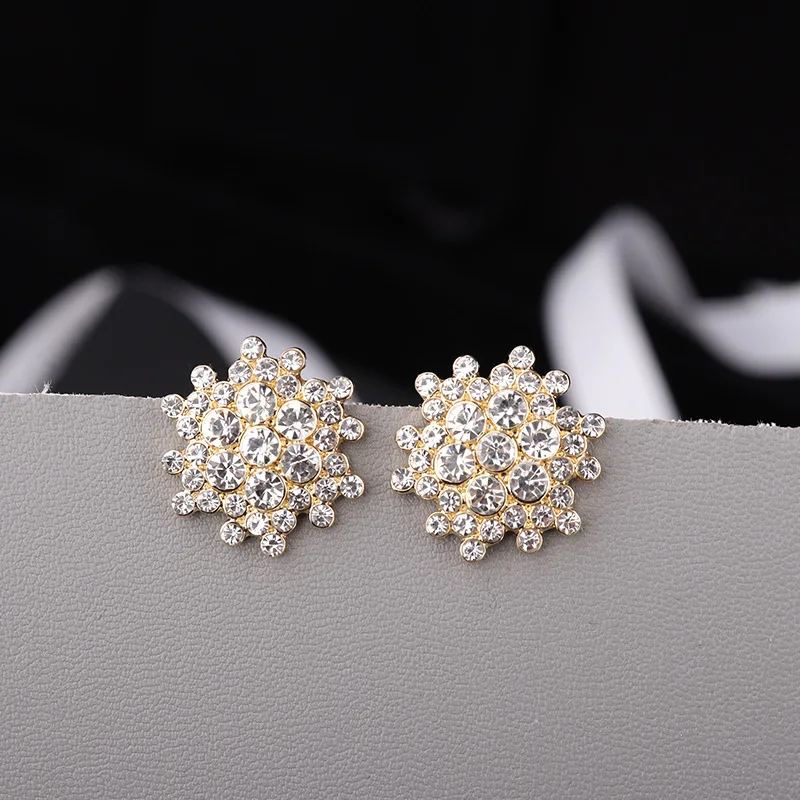Luxury snowflake earrings 2022