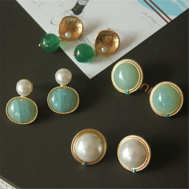 

Vintage Winter Natural Green Jade Clip On Earrings Elegant S925 Sterling Silver Baroque Pearl Stud Earrings Accessories