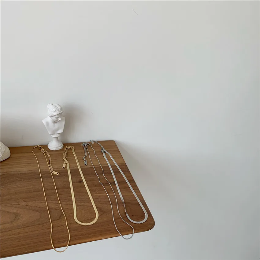 

Hot Sale Stainless steel Gold Filled Herringbone Choker Necklace Layer Snake Chain 6cm Necklace