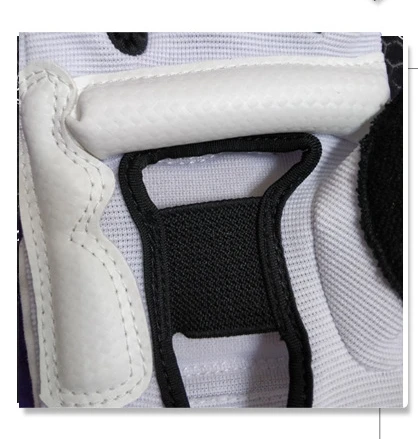
Taekwondo gloves Boxing protective gear for punching sandbags 