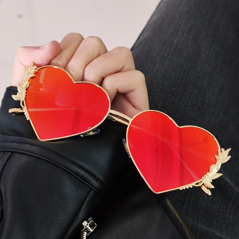 

New Fashion Heart Sunglasses Metal Women Luxury Unique Brand Designer Red LOVE Mirror Lenses Sun Glasses Shades Men Oculos UV400