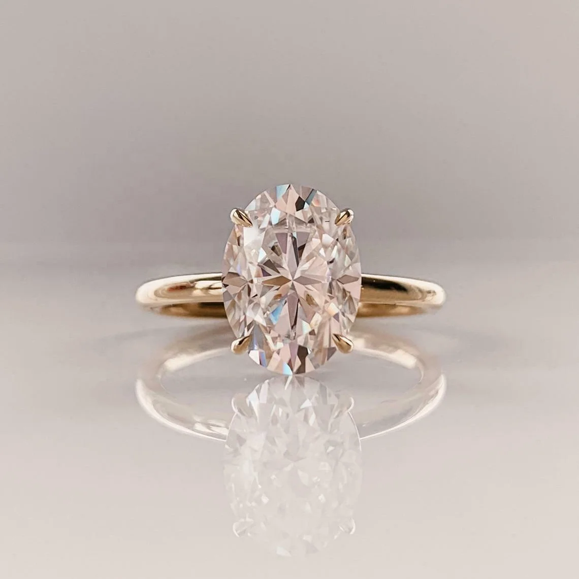 

KIBO 2021 Hot Sale Engagement 10k Solid Gold 2CT Oval Moissanite Diamond Rings