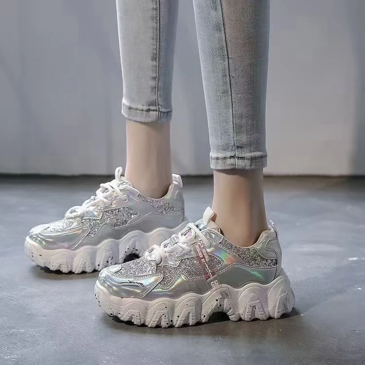 

2021 New diverse hot sale women sports shoes women casual sports shoes stock Fashionable and popular cheap new sports shoes, Mixed