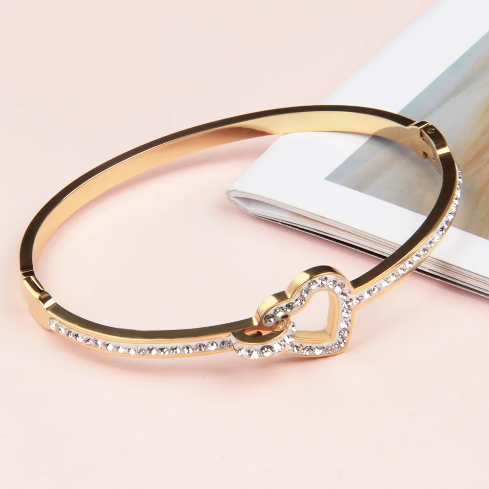 

Trendy fashion holiday hot selling ladies gift bracelets Lock her heart diamond gold 316L stainless steel bracelet