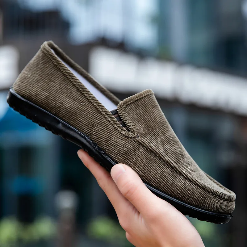 

New Style Casual Shoes Comfortable Light Non Slip Peas Shoes men's cloth shoes