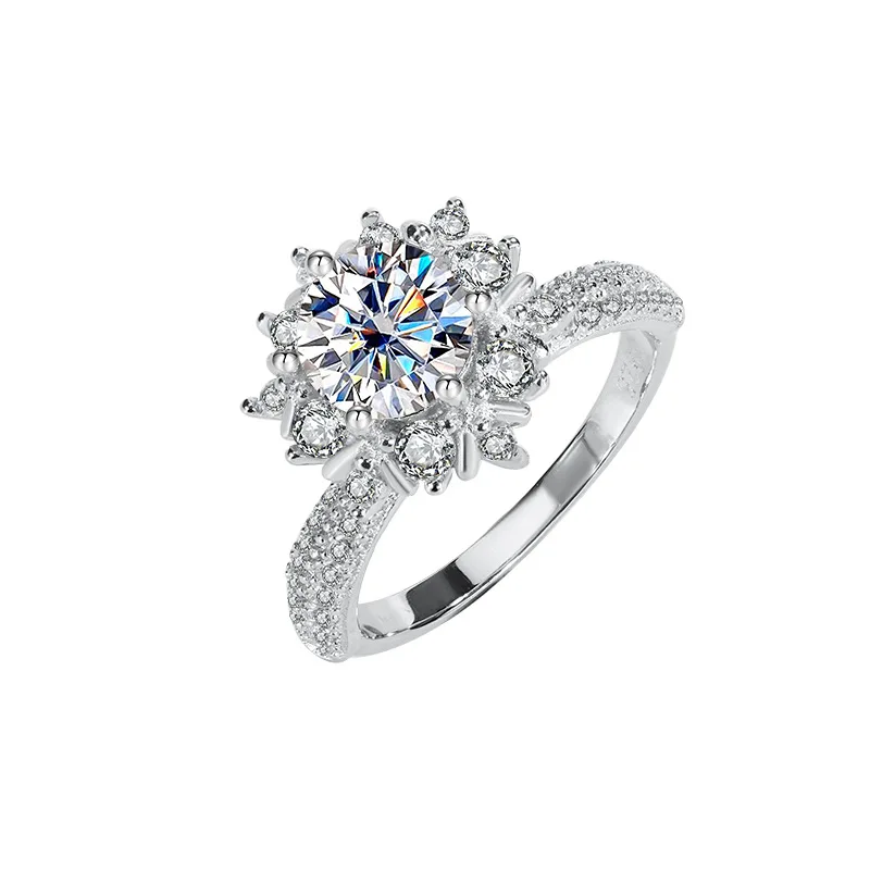 Factory Wholesale 1Carat Custom Moissanite Cluster Moissanite Ring Iced Out Moissanite Wedding Bands Jewelry for Women