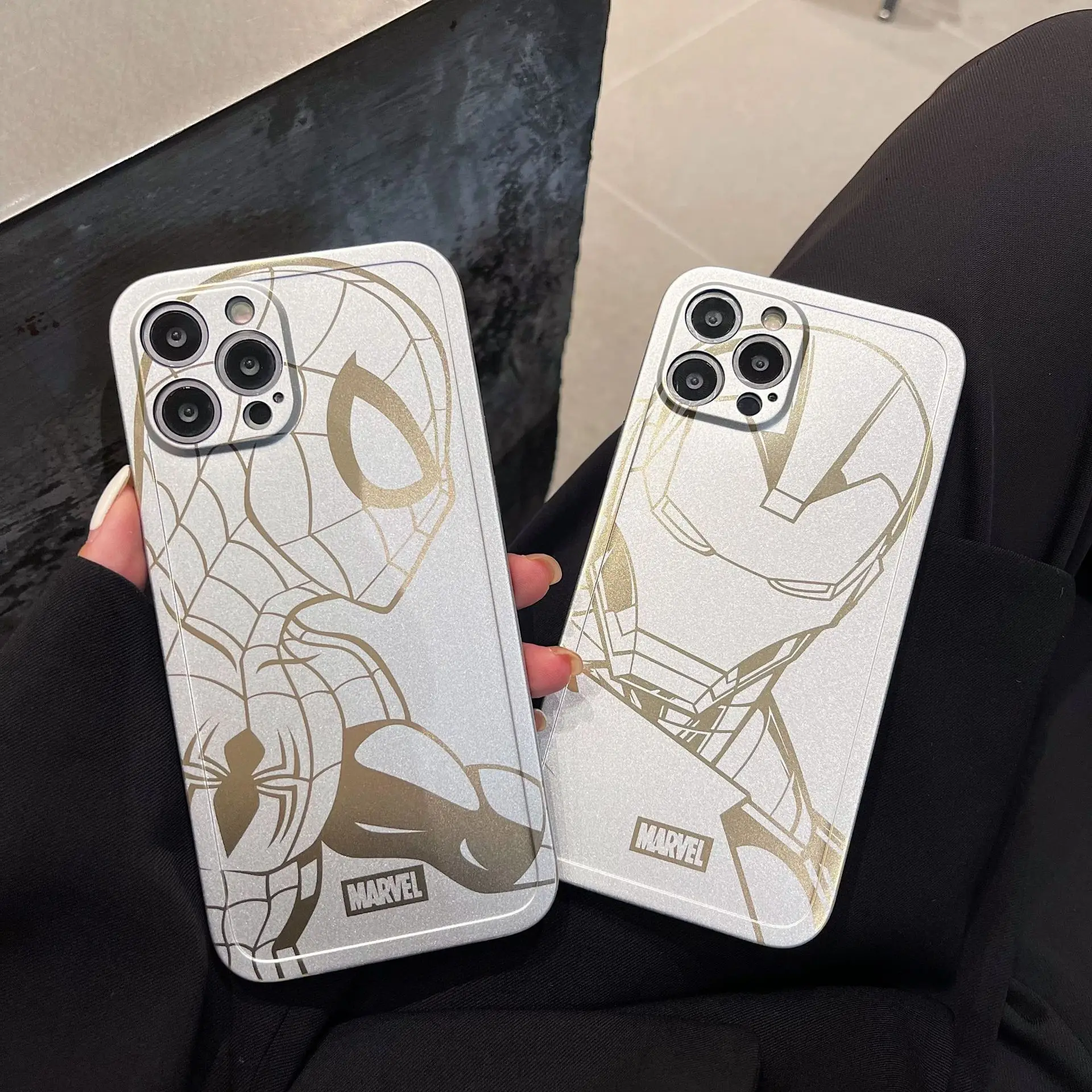 

Drop shipping cartoon Fashion brand phone case For iPhone13 pro 12 max 11 xr Explosive electroplated metal Iron Man iPhone case