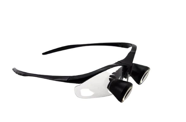 3.5倍ttl牙科显微镜,带塑料框架的牙科放大镜在黑色医疗手术放大镜中