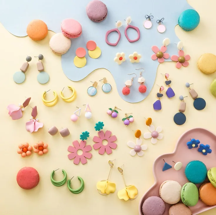 

Fashion Girls Korean hoop earrings small simple designer cute earrings acrylic, Macaron color