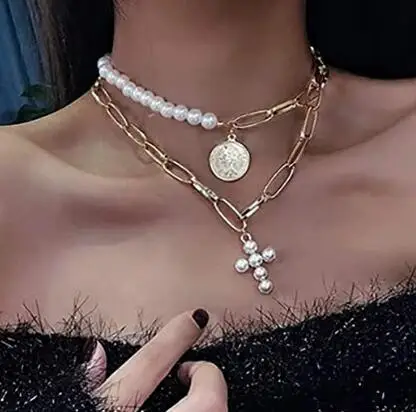 

Fashion Layered Necklace Gold Pearl Coin Pendant Chain Cross Necklace for Women