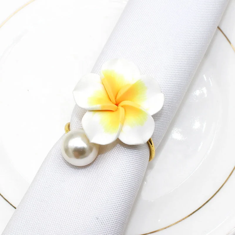 

Pearl Flower Napkin Rings Gold Serviette Buckle Holder for Family Gathering Dinner Party Wedding Decor HWF47