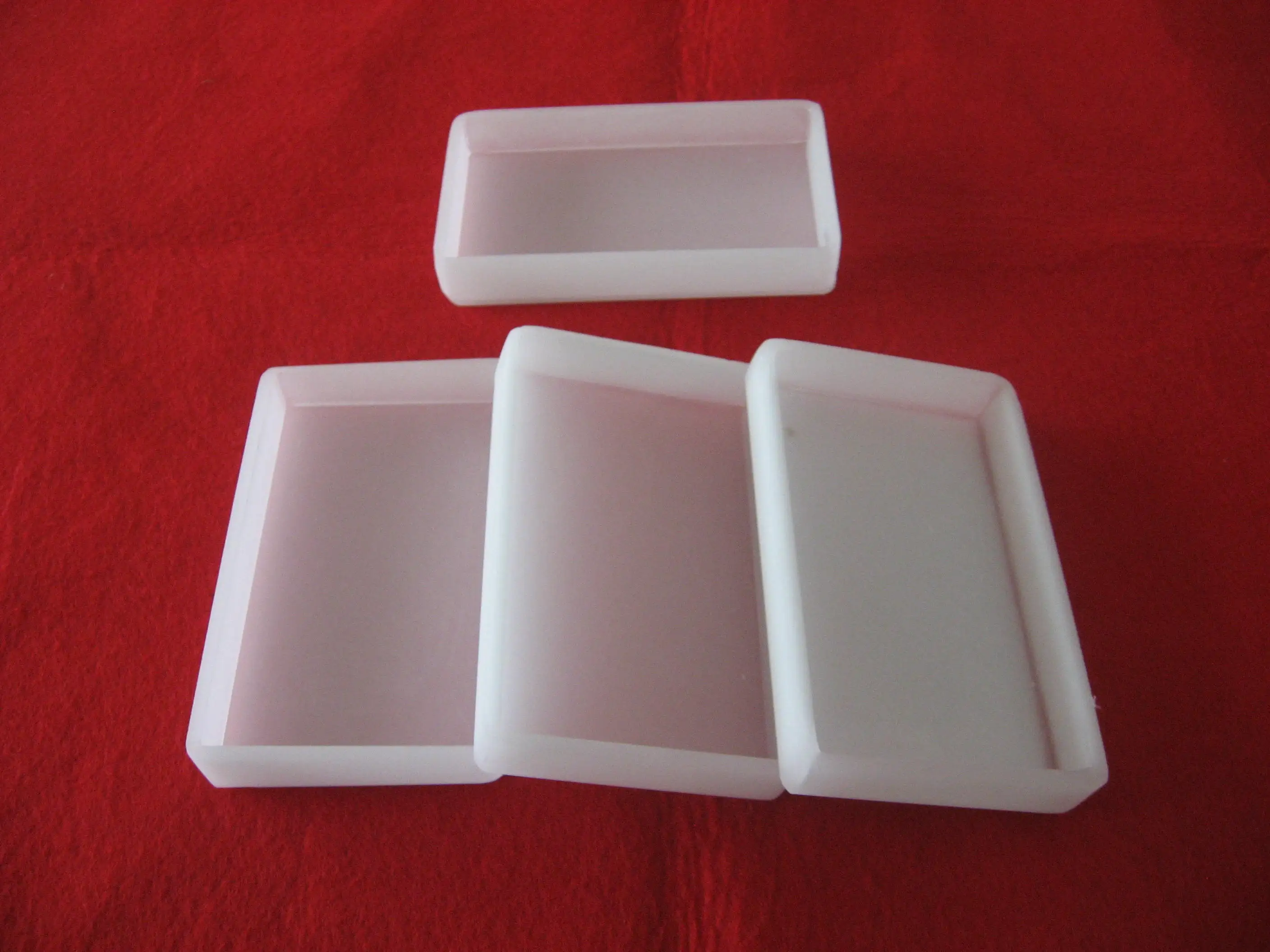 所有行业  矿产冶金  石英制品  石英坩埚  1, square shape 2, with