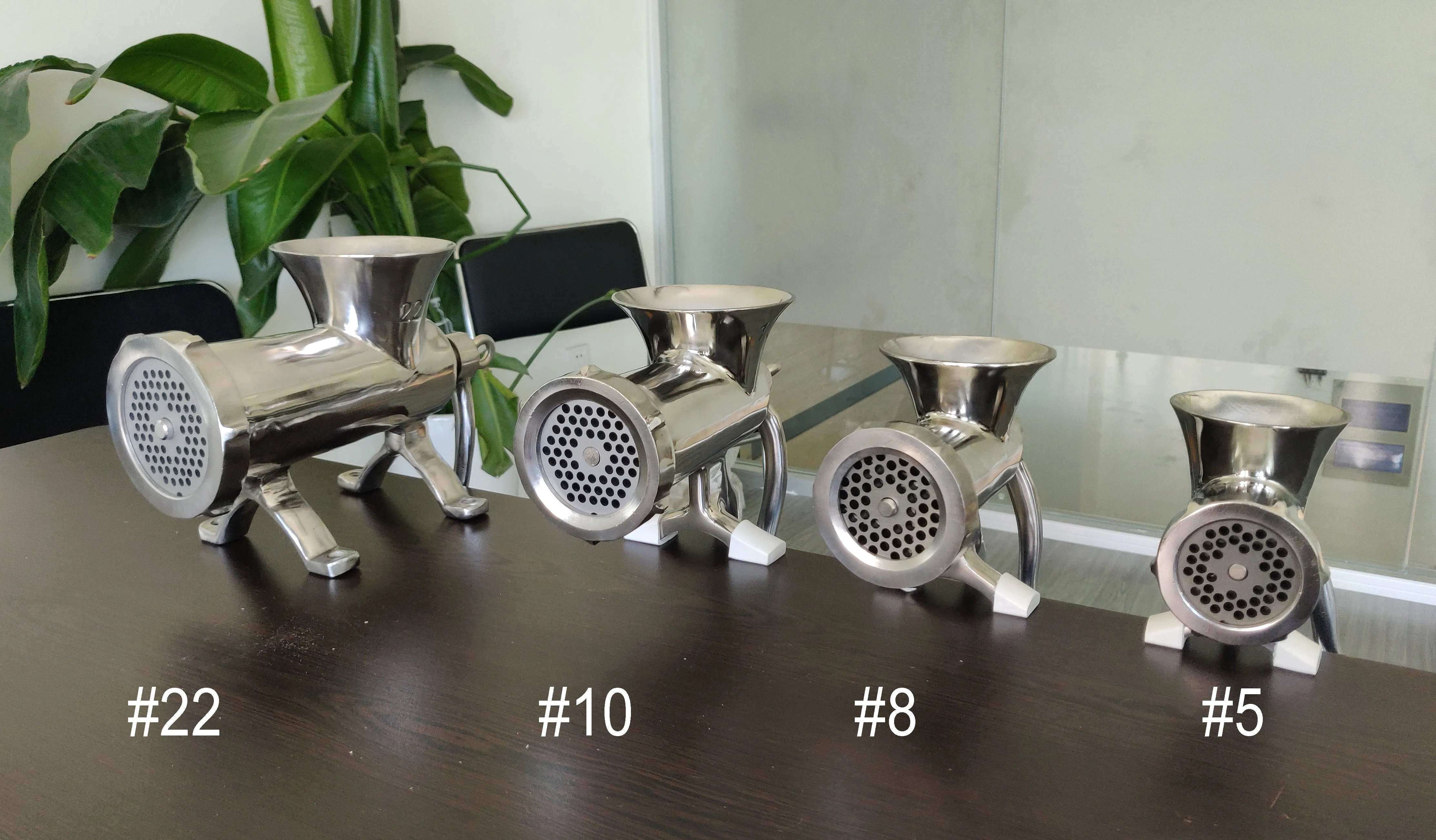 Factory Price Hand Operated Meat Grinder 58102232 Manual Meat Mincer Buy Meat Mincer 32