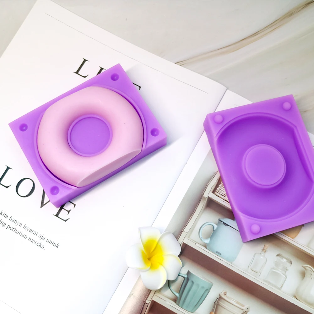 

LOVE'N LV607O pre-order 2021 new Korea ins simple niche hollow round geometry ornaments scented candle silicone mold
